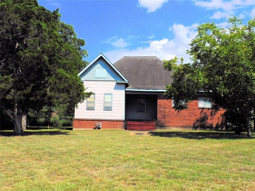 1025 S Tesch St, Bellville, TX 77418 Trulia