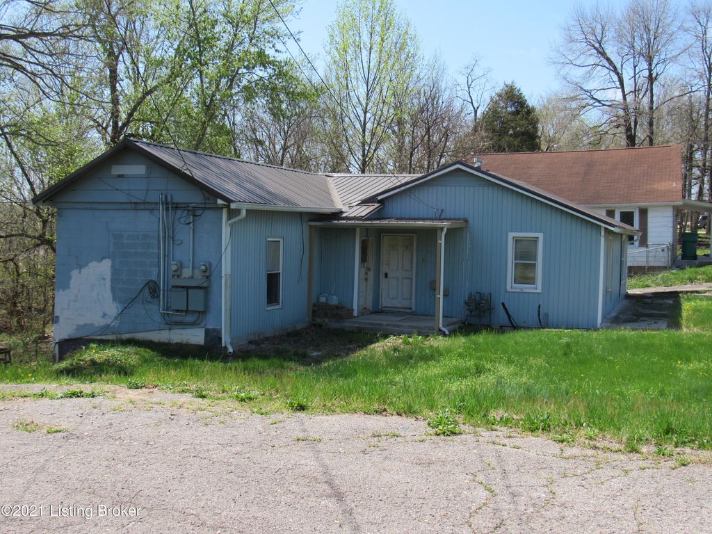 234 E Spring St, Radcliff, KY 40160