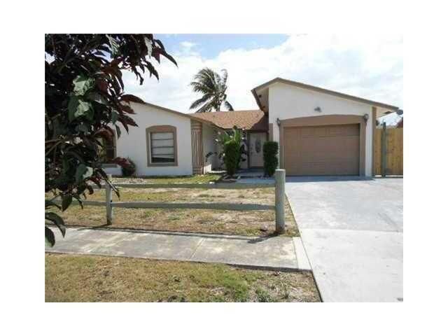1208 Baratta Pl, Lake Worth, FL 33462