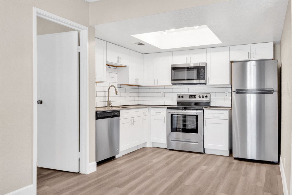 3950 Mountain Vista St 125, Las Vegas, NV 89121 Apartment for Sale