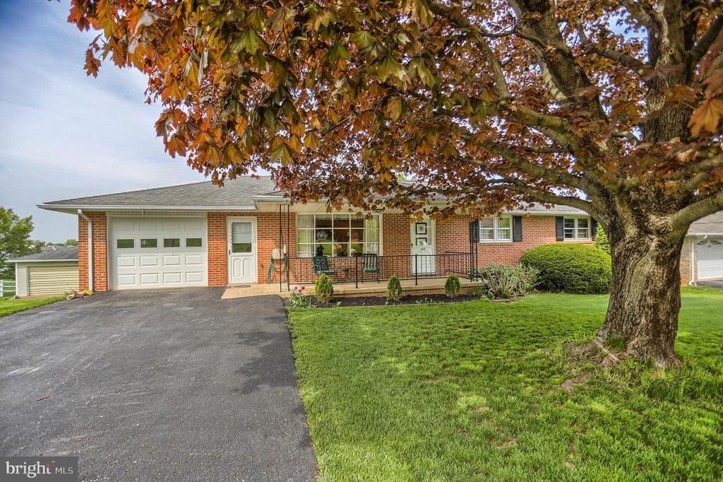 240 N Main St, York New Salem, PA 17371 Trulia