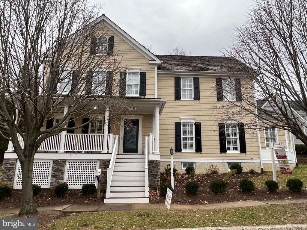 516 Kent Oaks Way, Gaithersburg, MD 20878