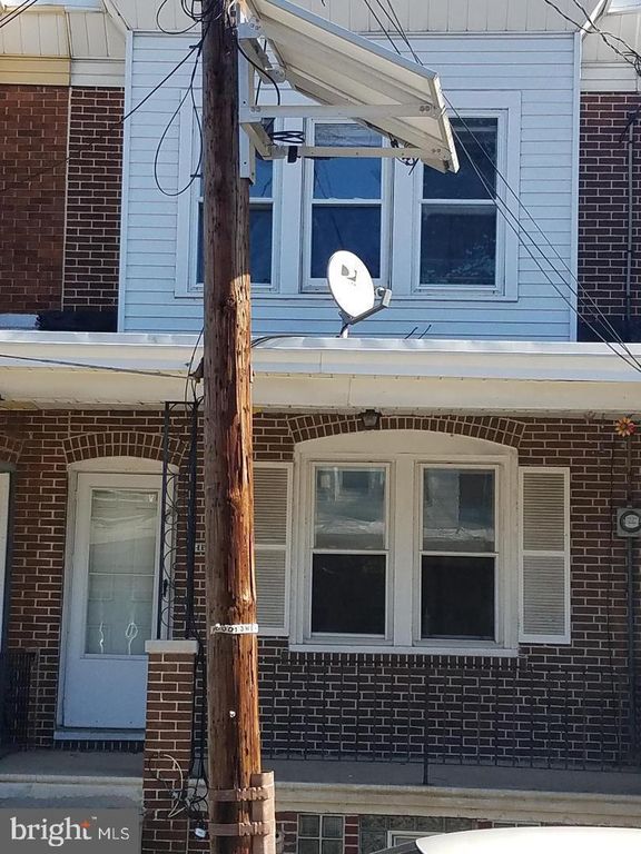 214 Cedar Ave, Oaklyn, NJ 08107