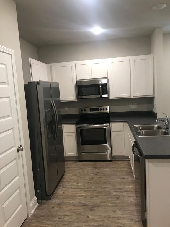 25806 Pollard Rd #67, Daphne, AL 36526