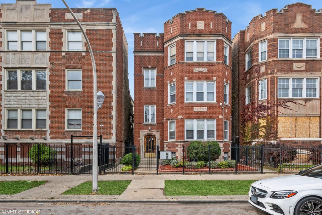 7612 S Phillips Ave, Chicago, IL 60649 | MLS# 12189518 | Trulia