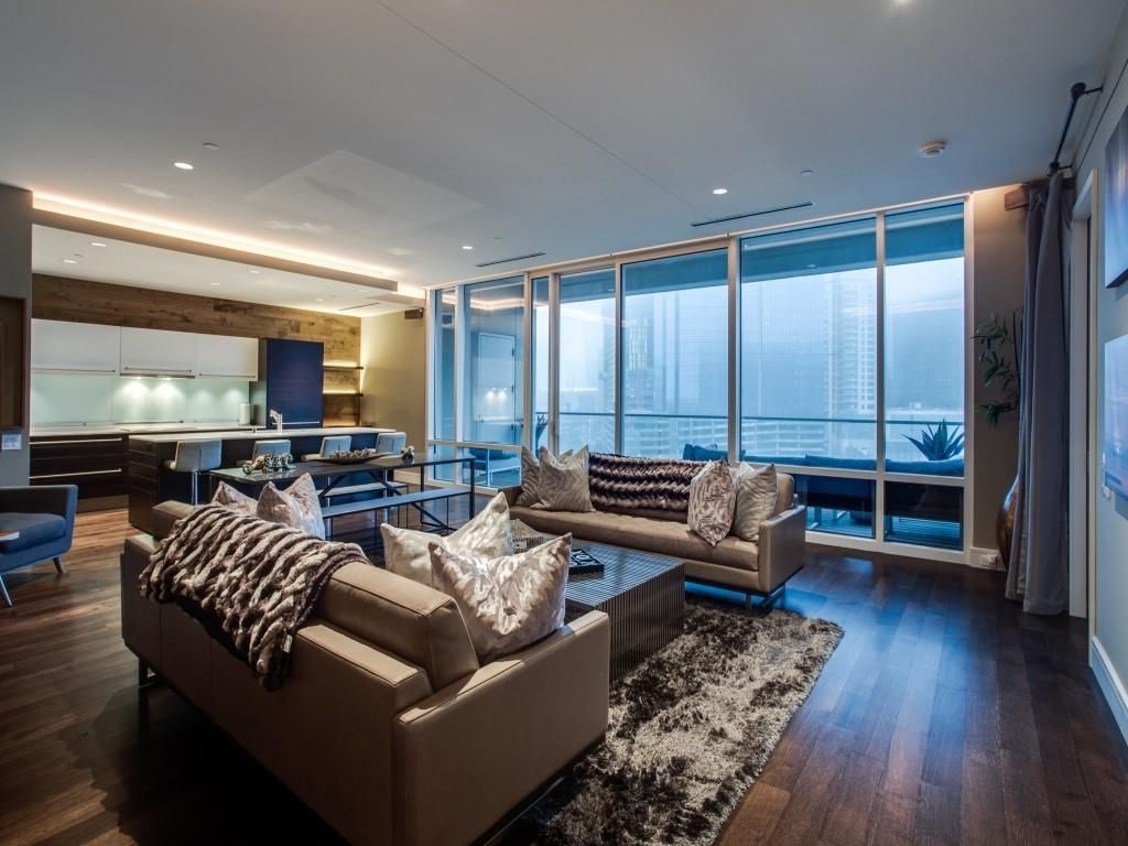 2408 Victory Park Ln #839, Dallas, TX 75219