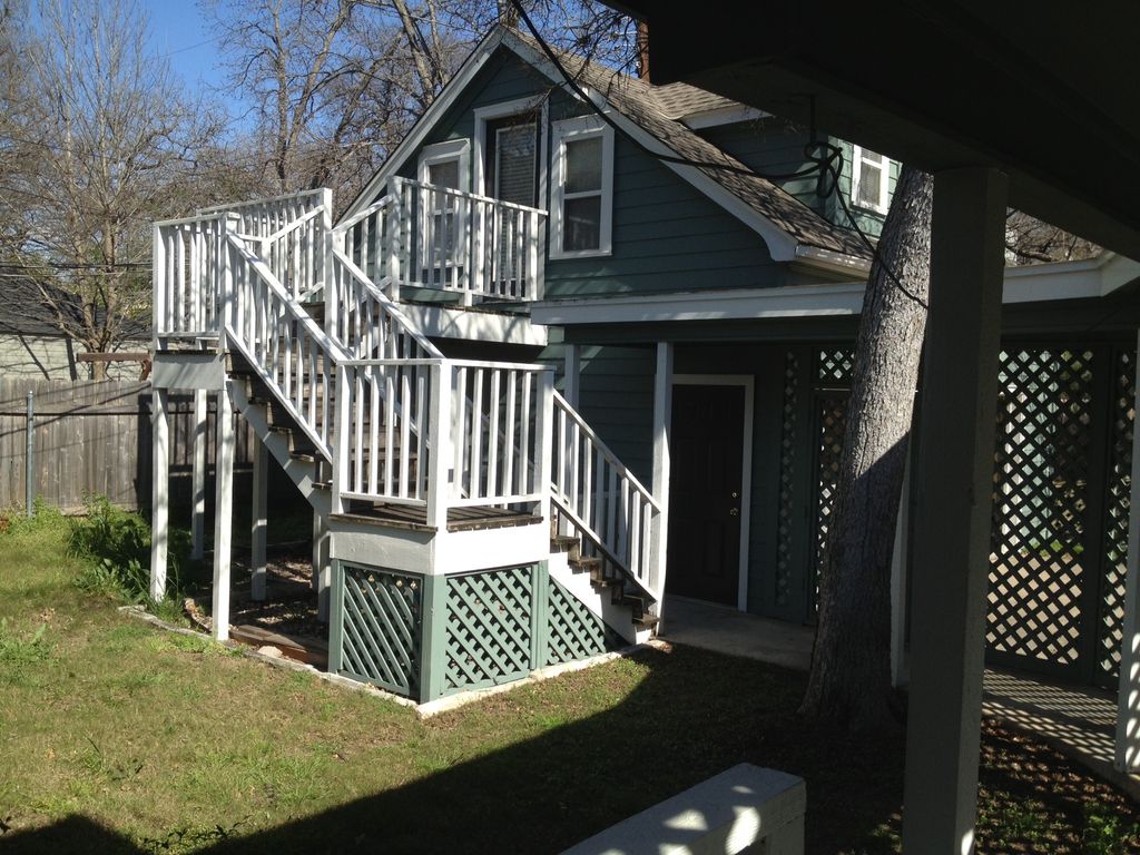 2007 Mountain View Rd, Austin, TX 78703