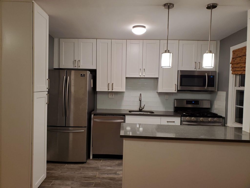 2219 Washington Ave #201, Silver Spring, MD 20910