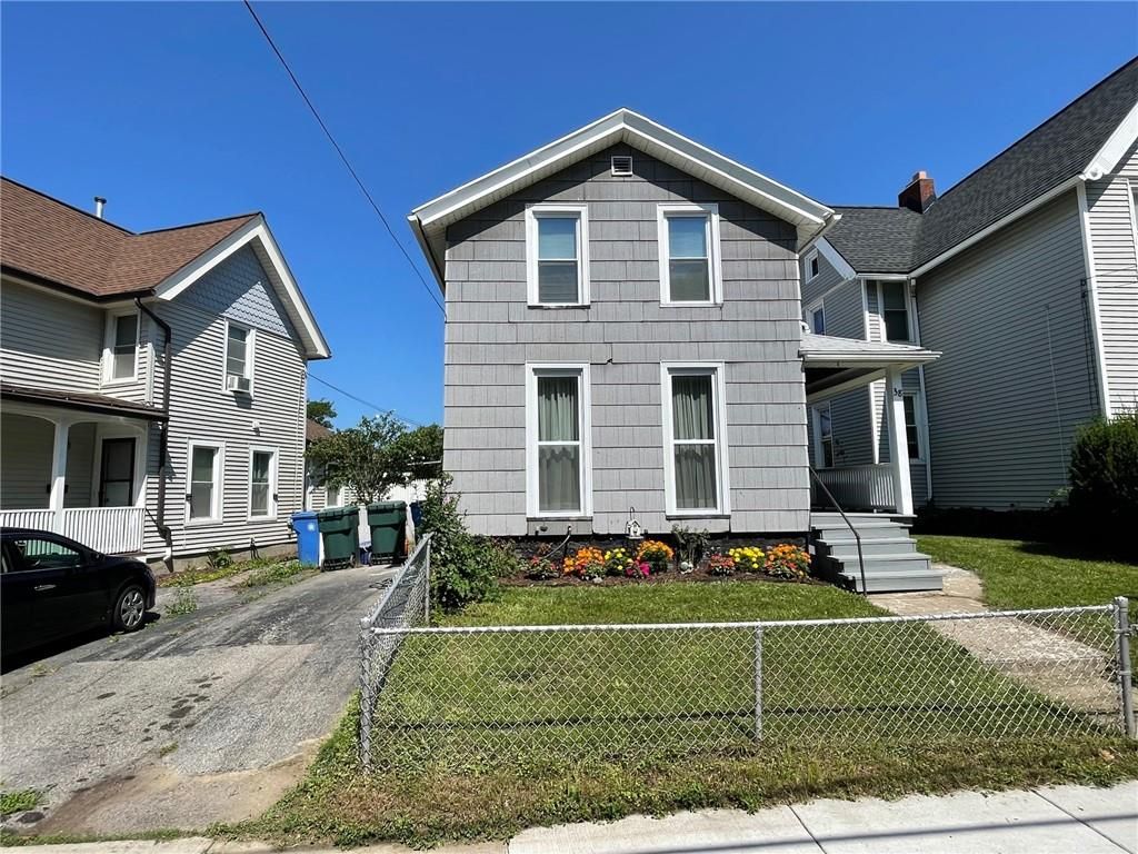 38 Hamilton St, Rochester, NY 14620