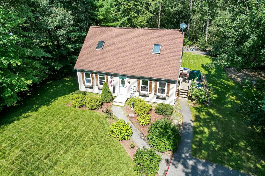 35 Chase Brook Circle, Litchfield, NH 03052 Trulia