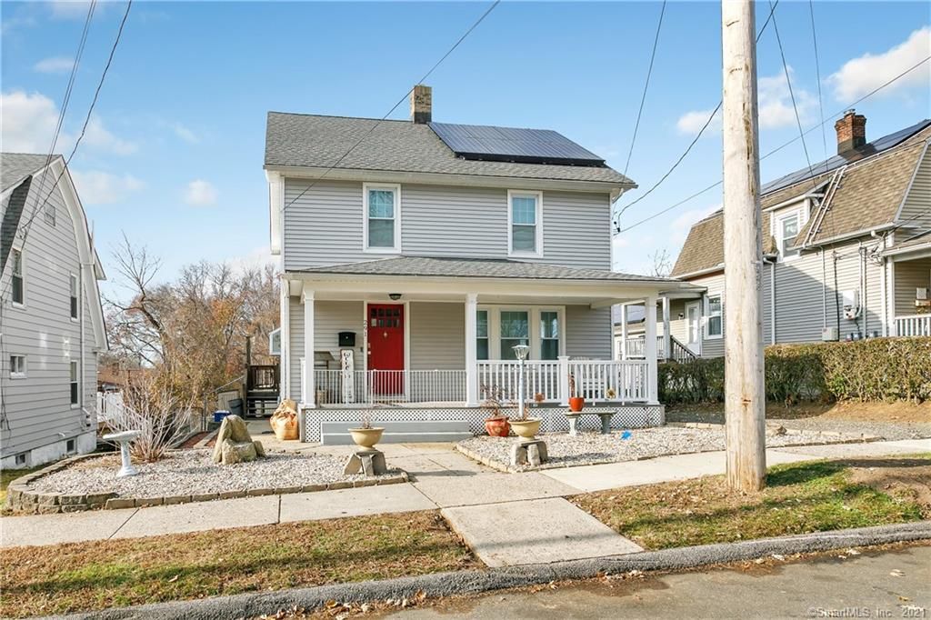 291 Henry Ave, Stratford, CT 06614