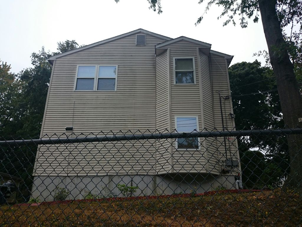 84 Evans St #3, Dorchester, MA 02124