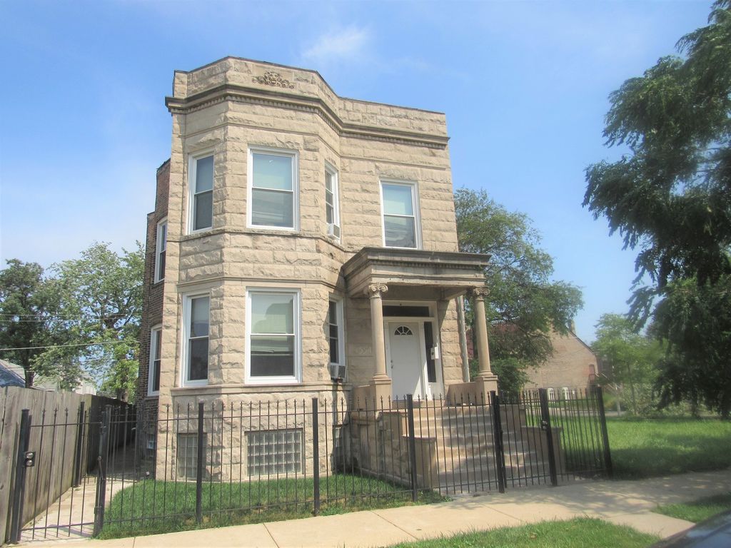 5541 S Peoria St, Chicago, IL 60621