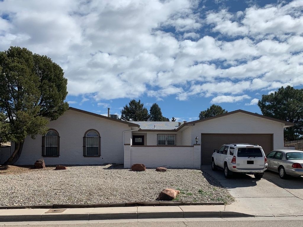 5008 General Bradley St N, Albuquerque, NM 87111 3 Bed, 1 Bath Single