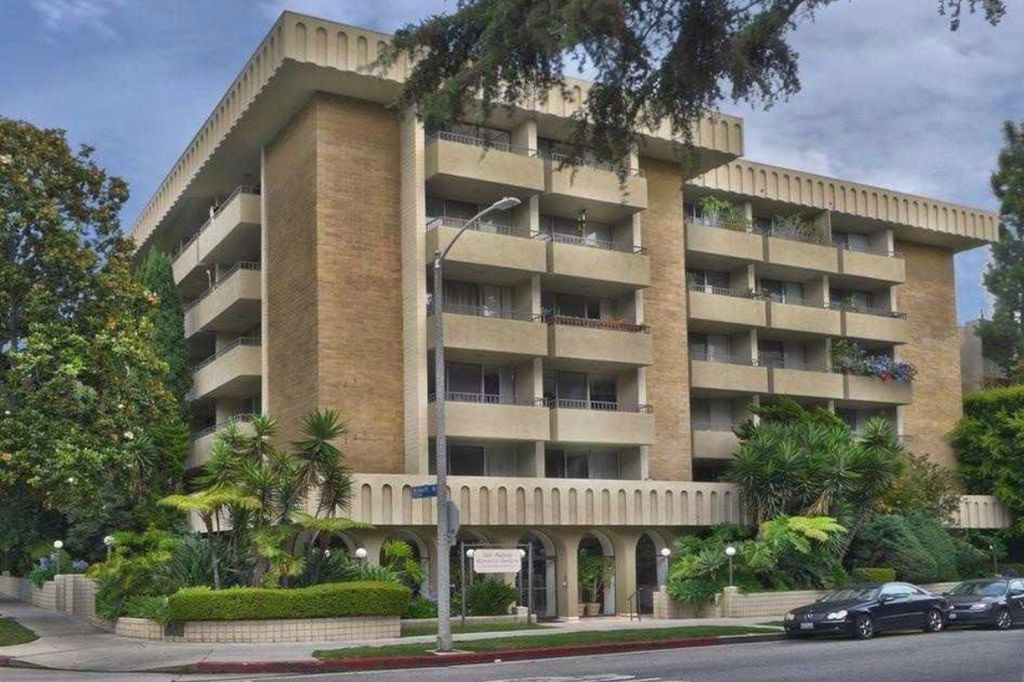 1300 Midvale Ave 601, Los Angeles, CA 2 Bed, 2 Bath Apartment 34