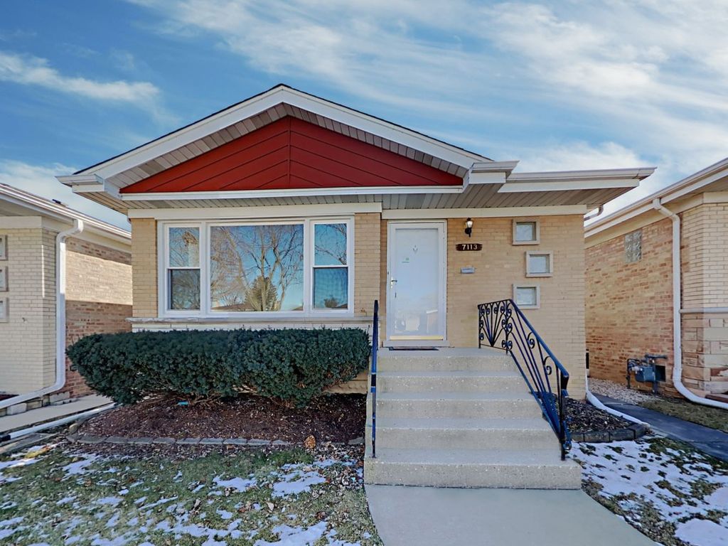 7113 W Agatite Ave, Harwood Heights, IL 60706