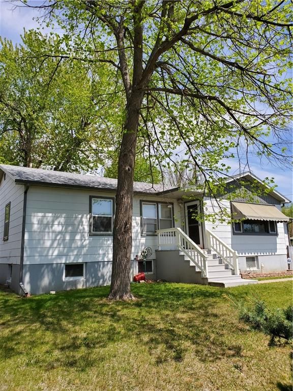 903 Rimrock Rd, Billings, MT 4 Bed, 2 Bath SingleFamily