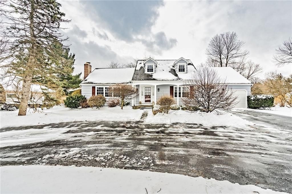 281 Fairport Rd, East Rochester, NY 14445