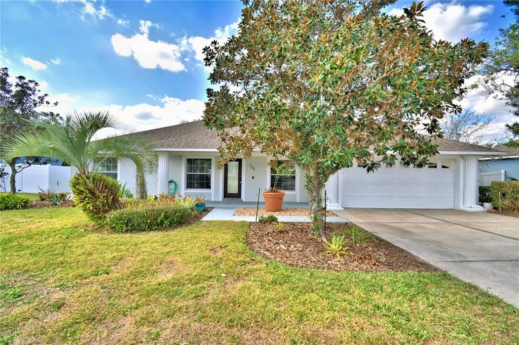 105 Shaddock Dr, Auburndale, FL 33823