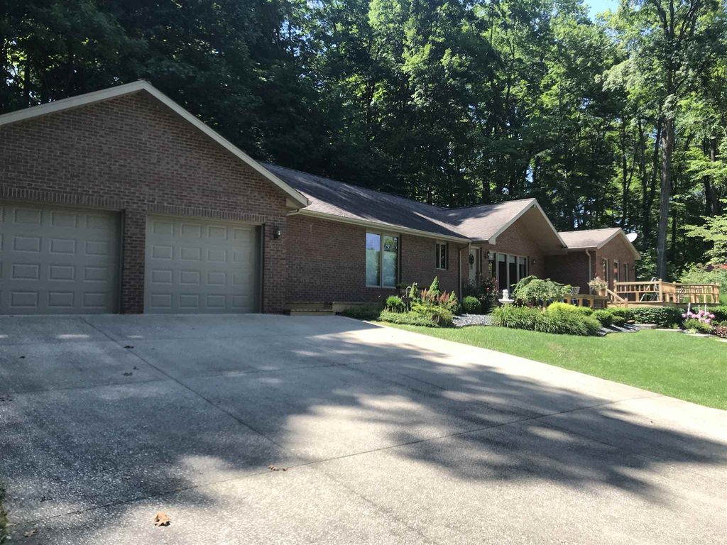 5443 N Deerwood Lake Rd, Jasper, IN 47546 Trulia