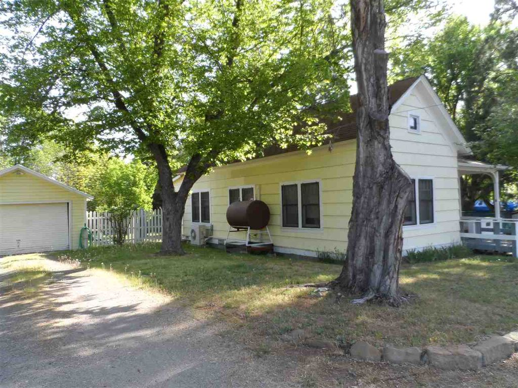 650 North St, Yreka, CA 96097 Trulia