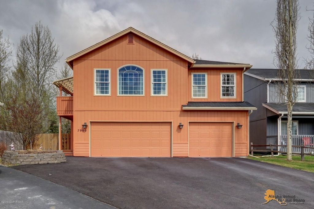 7900 Little Moose Cir, Anchorage, AK 99507