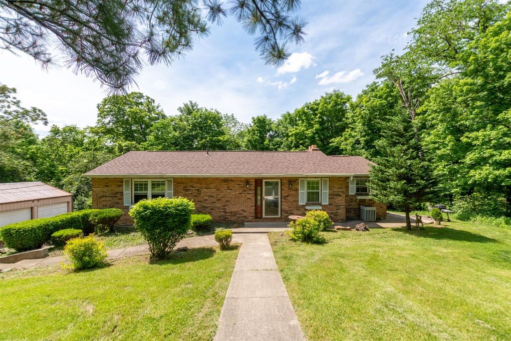8630 Batavia Rd, Cincinnati, OH 45244