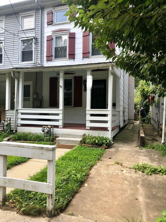 169 Front St, West Conshohocken, PA 19428
