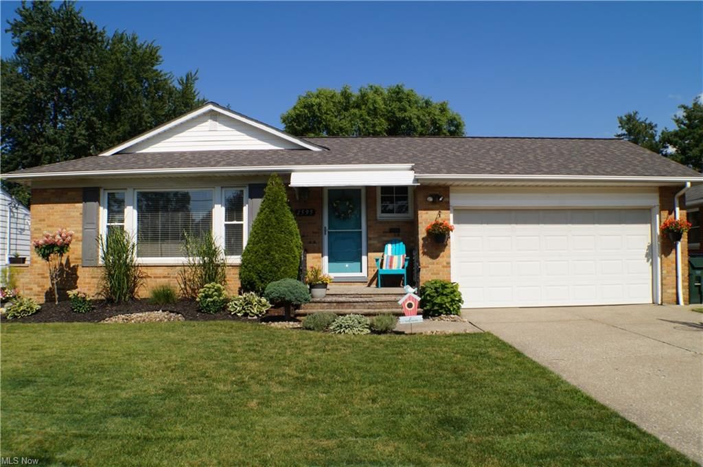 1595 algiers dr mayfield heights oh 44124 trulia