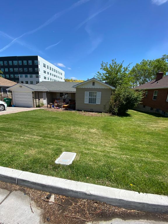 1508 Hillside Dr, Reno, NV 89503