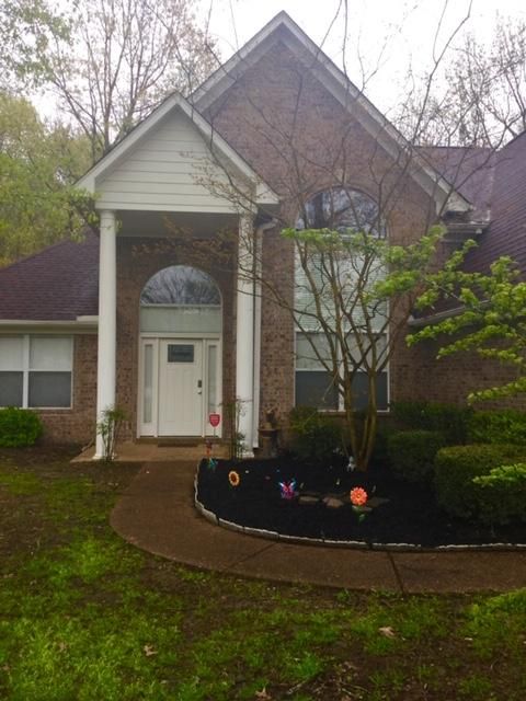 5548 Corey Cv, Horn Lake, MS 38637