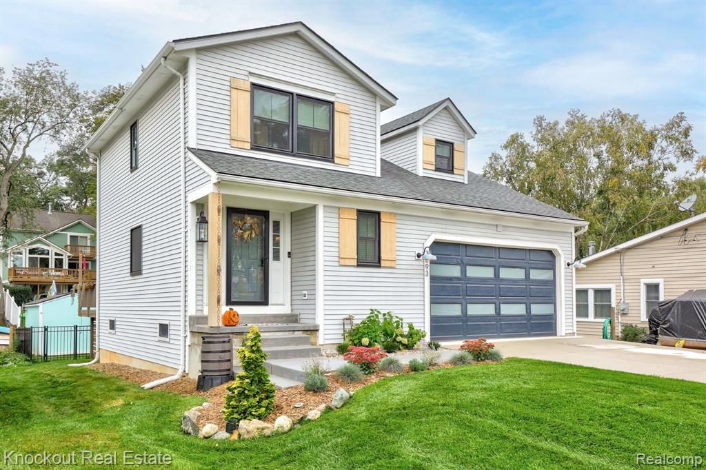 3893 Iris Dr, Waterford, MI 48329 Trulia