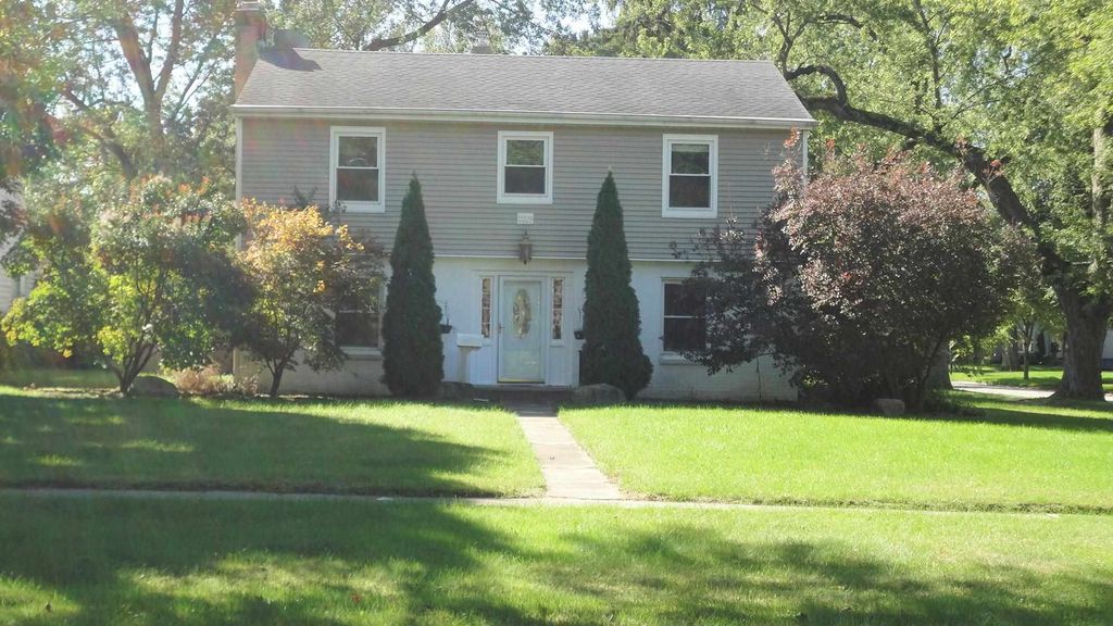 2229 Indian Village Blvd, Fort Wayne, IN 46809
