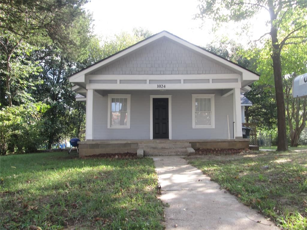 1024 N 7th Ave, Durant, OK 74701