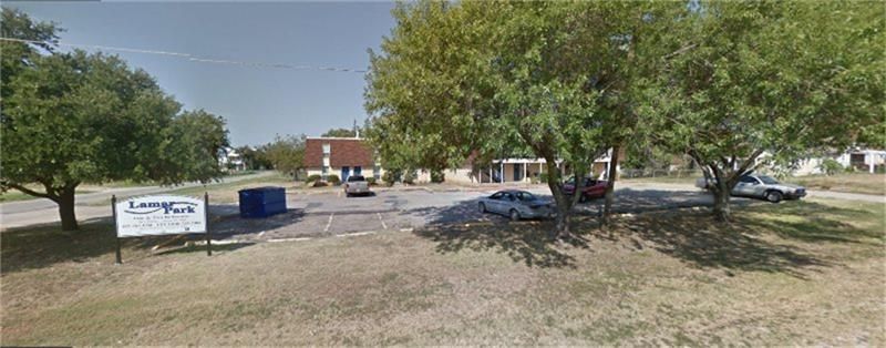 210 S Lamar St, Itasca, TX 76055
