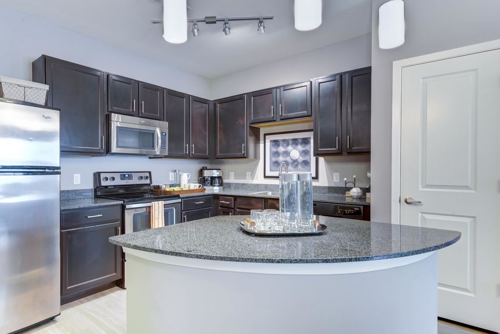 801 Polaris Pkwy #324, Columbus, OH 43240