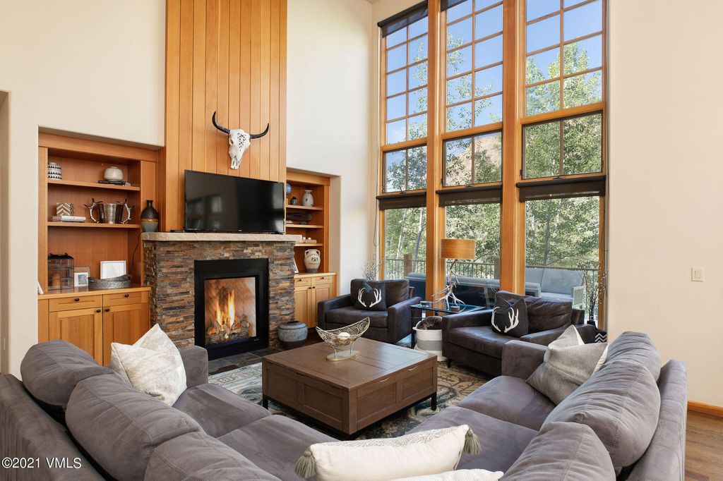 186 N Fairway Dr, Beaver Creek, CO 81620