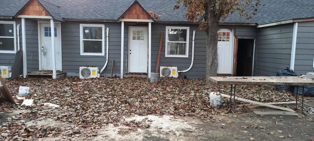 115 SE 6th St, Pendleton, OR 97801