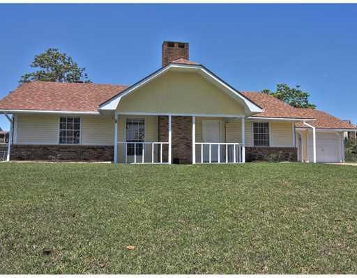 19 Royal Pine Dr, Gulfport, MS 39503