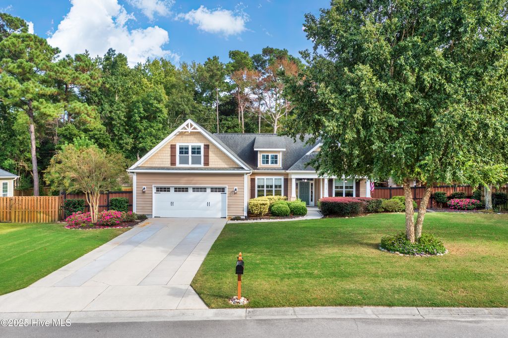 8112 Saltcedar Drive, Wilmington, NC 28411