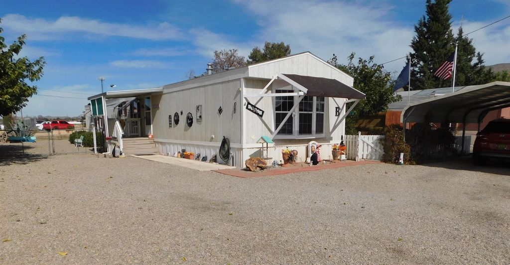 607 24th St, Alamogordo, NM 88310