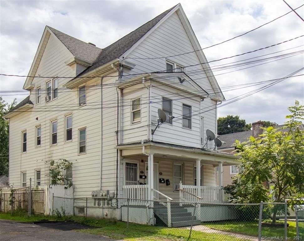71 Webster St, Meriden, CT 06450