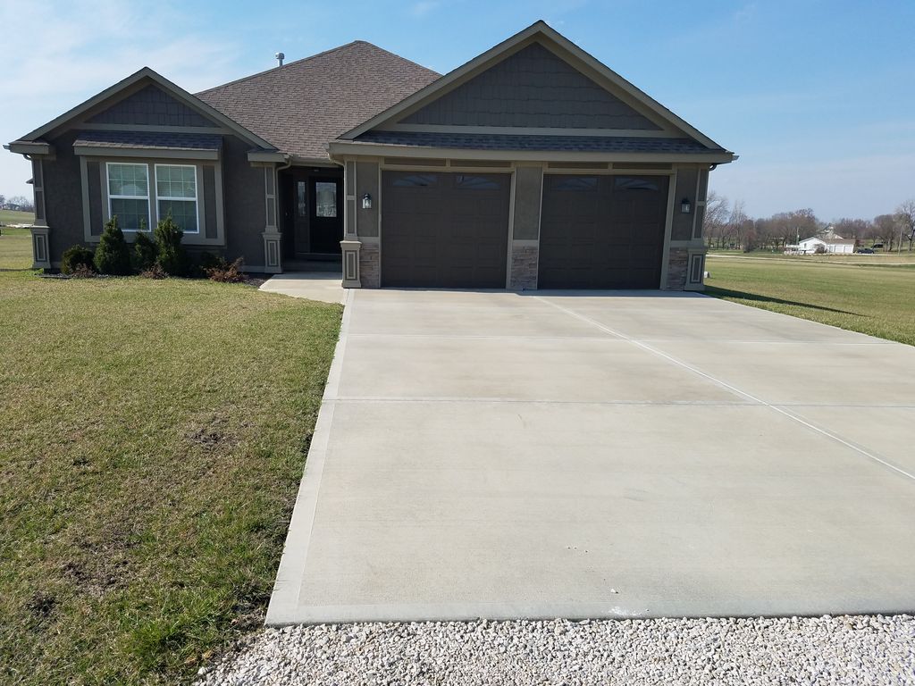 16616 Kansas Ave, Basehor, KS 66007 Trulia
