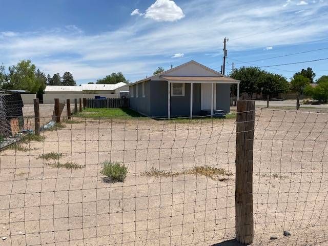 408 W 3rd St, Marfa, TX 79843