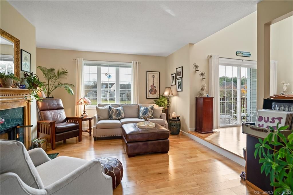 85 Copley Rd #85, South Glastonbury, CT 06073