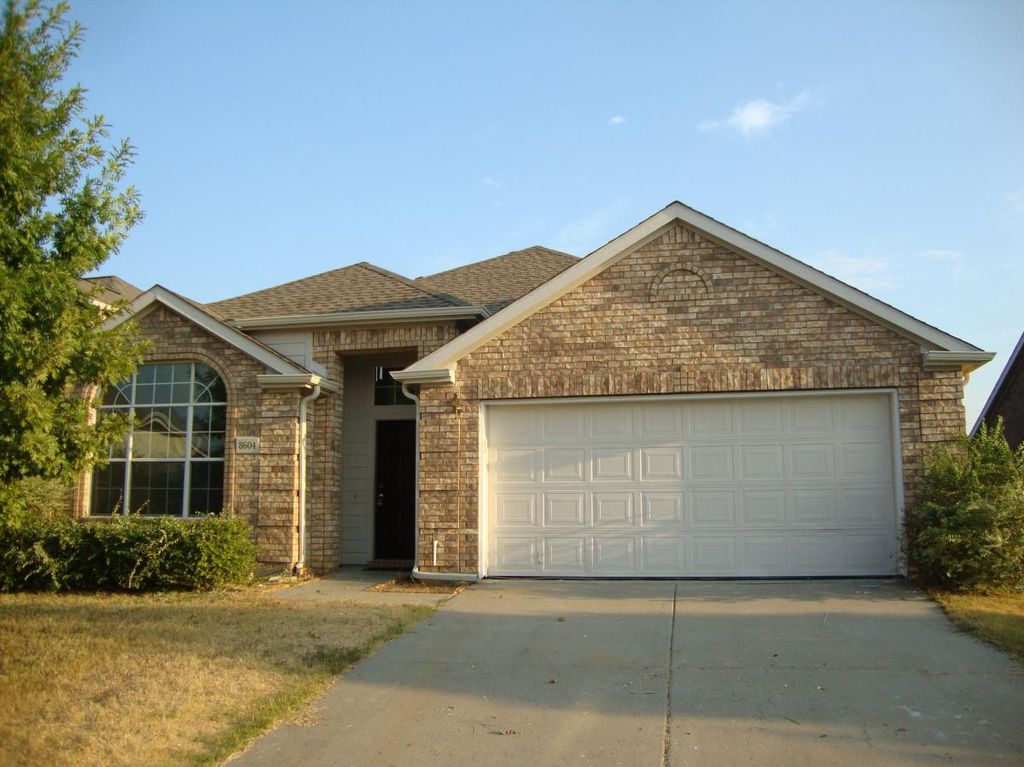 8604 Wagon Trl, Crossroads, TX 3 Bed, 2 Bath SingleFamily Home 18