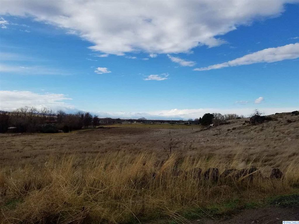 172701 W North River Rd, Prosser, WA 99350 Trulia