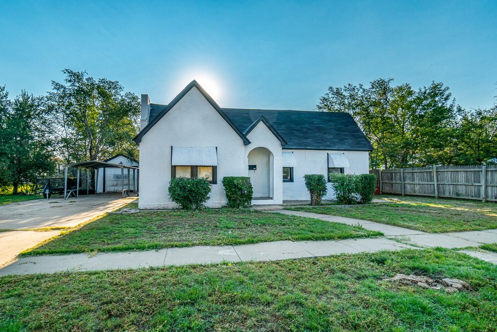 412 N Briscoe Ave, Tulia, TX 79088 Trulia