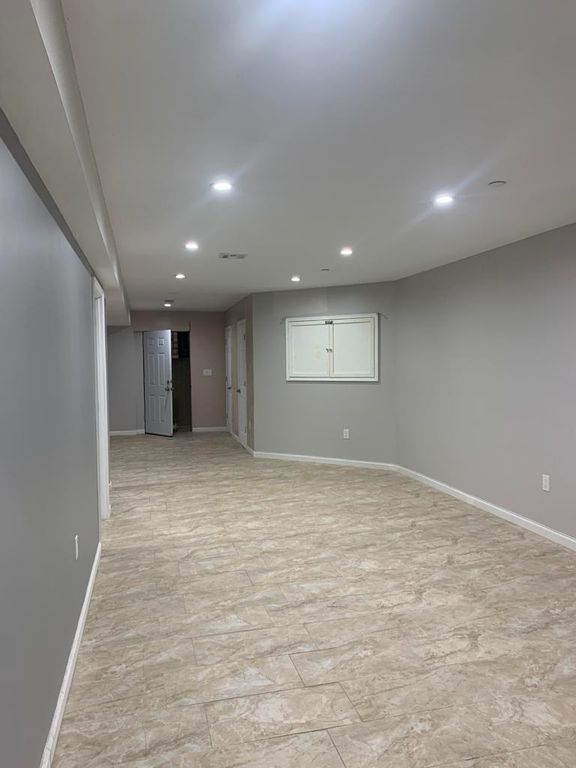14946 124th St, Jamaica, NY 11420