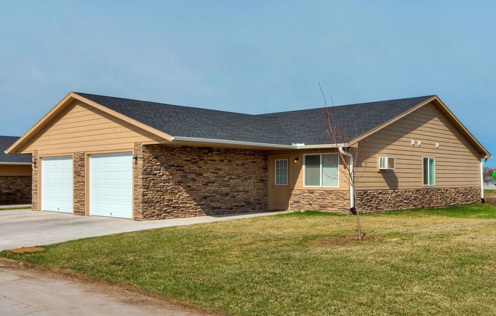 1522 Bailie Ln   SW #1435, Altoona, IA 50009